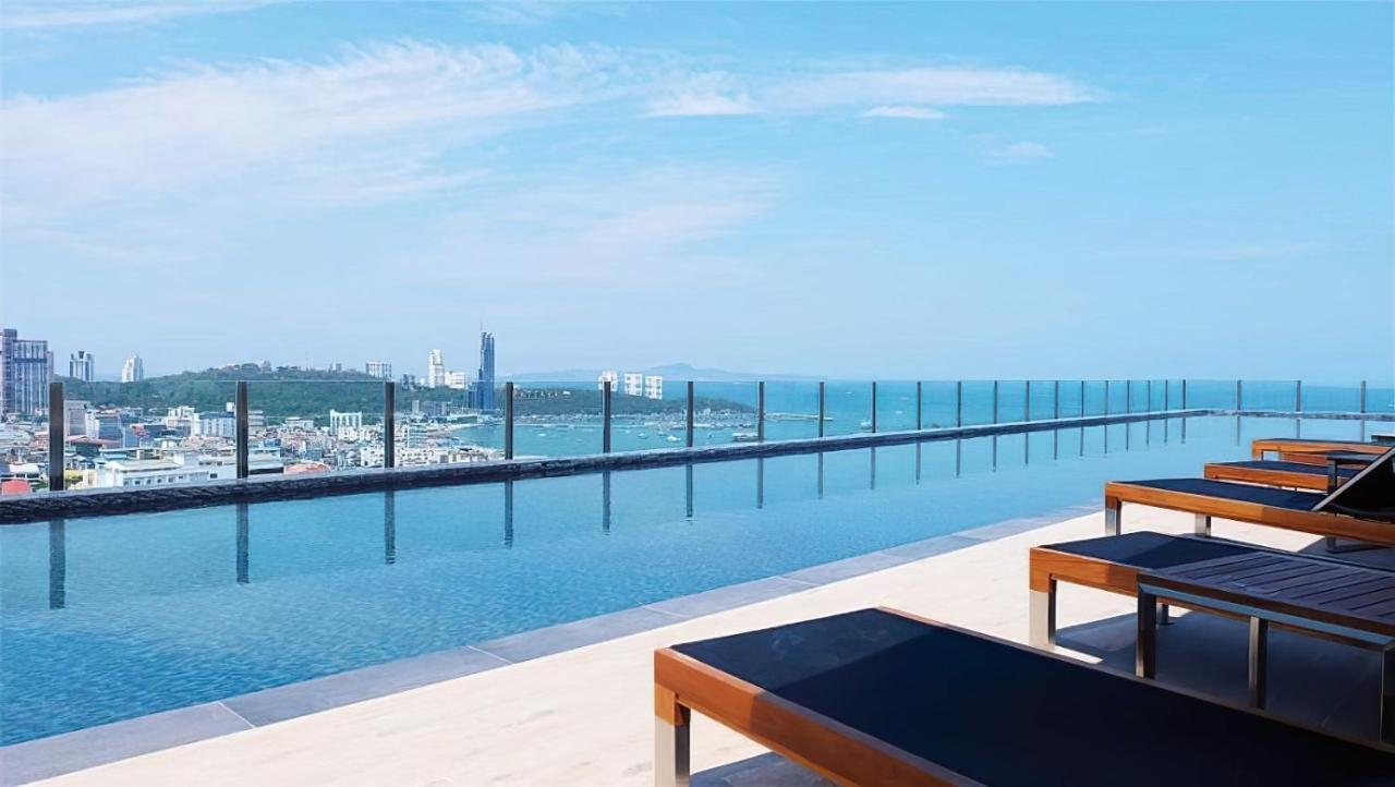 Central Pattaya Condo With A Beautiful View Exterior photo