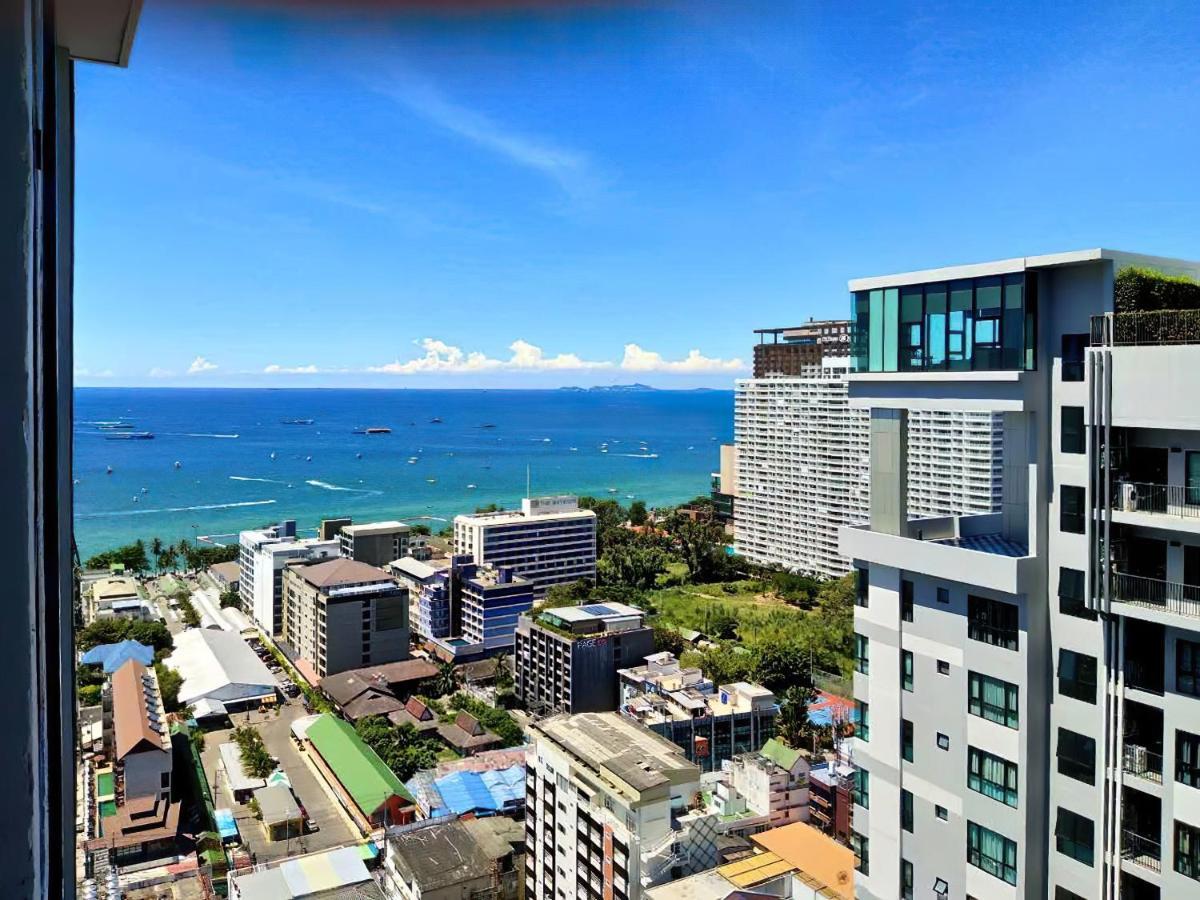 Central Pattaya Condo With A Beautiful View Exterior photo